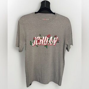 Jordan T Shirt Mens Small Gray Floral Rose Graphic Logo Short Sleeve Nike